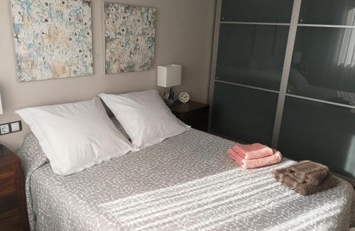 El Port Apartment | Family-Friendly Apartment Fira Barcelona Gran Via - 9.2/10