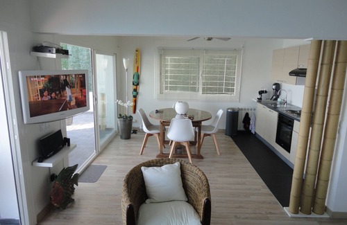 Sant Feliu de Guixols Apartment | Seaside Apartment with Oceanfront Pool & 9.8/10 Rating