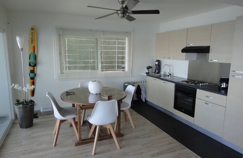 Sant Feliu de Guixols Apartment | Seaside Apartment with Oceanfront Pool & 9.8/10 Rating