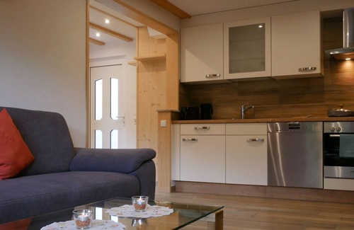 Wolfach - Saint Roman Apartment | Cozy Apartment Eulennest: 2 Bedrooms with Pool & Spa