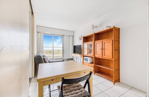 Soulac-sur-Mer Apartment | Apartment 'Évasion Océane - Soulac' with Sea View and Balcony