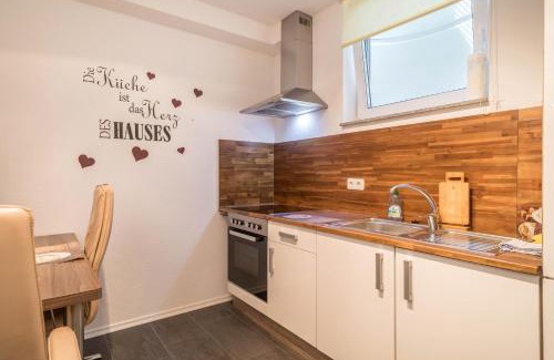 Meersburg Apartment | Cozy Apartment für Zwei: Pet-Friendly & Family-Ready