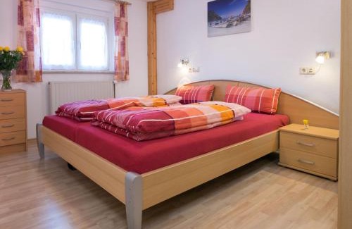 Eisenbach Apartment | Pet-Friendly Apartment Fürderer by Interhome, Rated 9.1/10