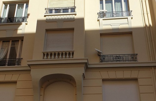 Cannes City Centre Apartment | Ideal Apartment for 4 in Central Cannes, Steps from Beach
