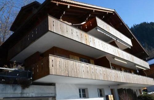 Zweisimmen Apartment | Pet-Friendly Apartment Fabiana: Top-Rated Comfort Awaits