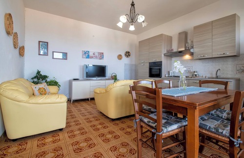 Lu Bagnu Apartment | Family Beach Apartment with Sea View & Private Terrace