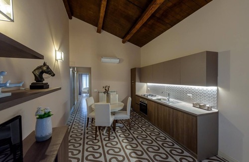 Vasto Apartment | Family Suite Apartment 5 - Rated 10/10, Family-Friendly Stay