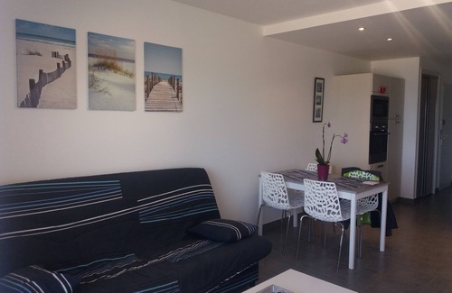 Perros-Guirec Apartment | Ocean View Apartment with Pool & Spa, Rated 10/10