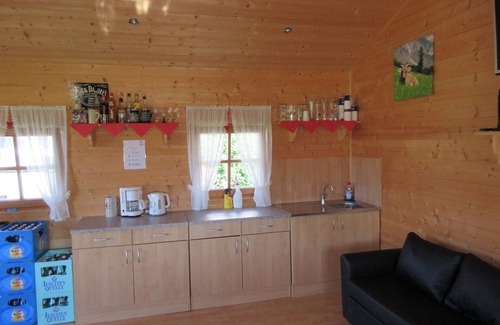 Taching a.See Apartment | Spacious Apartment "Feichtlhof" with Balcony & Family Amenities
