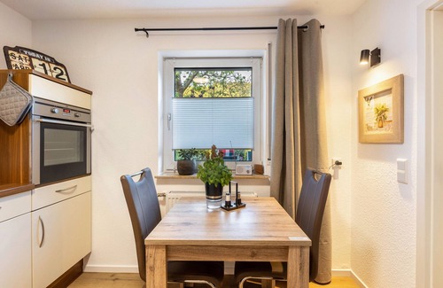 Eslohe Apartment | Apartment 'Ferienwohnung Bachlauf Eslohe' with Mountain View, Private Terrace and Wi-Fi