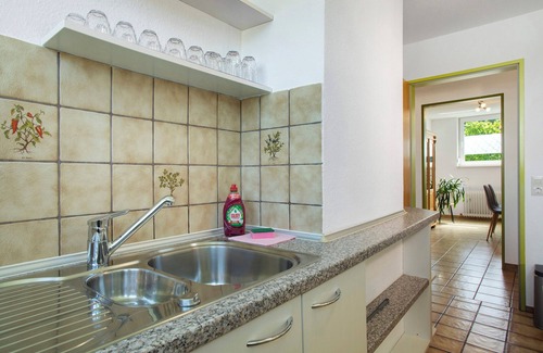 Waggershausen Apartment | Apartment 'Ferienwohnung Hertkorn' with Private Terrace, Private Garden and Wi-Fi