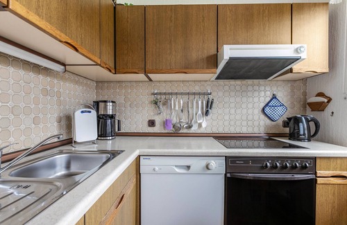Rabel Apartment | Oceanfront Apartment 'Ferienhaus Christa' with Private Garden