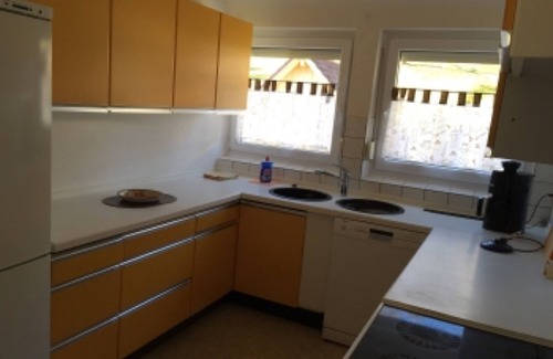 Obermusbach Apartment | Apartment 'Ferienwohnung Emma' with Private Terrace, Shared Garden and Wi-Fi