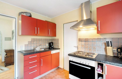Dornstetten Apartment | Apartment 'Ferienwohnung Carolin' with Private Terrace, Shared Garden and Wi-Fi