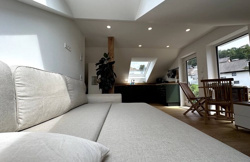 Zwiefalten Apartment | Apartment 'Ferienwohnung 14' with Balcony and Wi-Fi