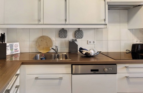 Havelberg Apartment | Discover Ferienwohnung Havelvorland with Ocean Views & Wi-Fi