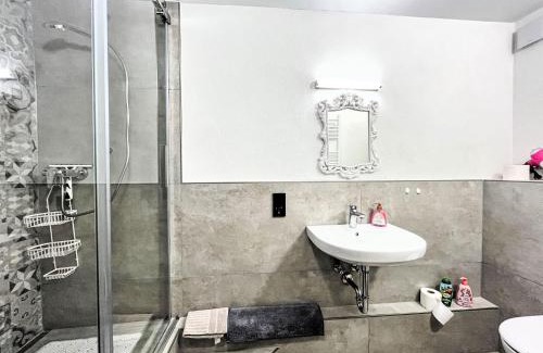 Quiddelbach Apartment | Apartment Ferienwohnung Renata 1 nahe Nürburgring by Interhome