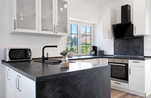 Winnemark Apartment | Cozy Apartment 'Ferienwohnung Schleibrise' with Ocean View