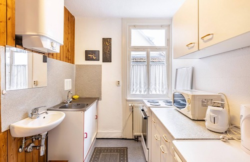 Albstadt Apartment | Cozy Apartment 'Ferienwohnung 202' with Garden & Wi-Fi