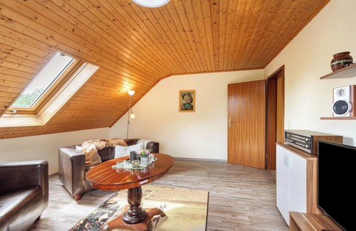 Kudensee Apartment | Cozy Apartment Kudensee with Private Terrace & Free Wi-Fi