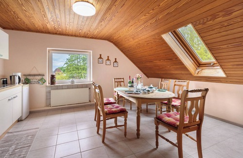 Kudensee Apartment | Cozy Apartment Kudensee with Private Terrace & Free Wi-Fi
