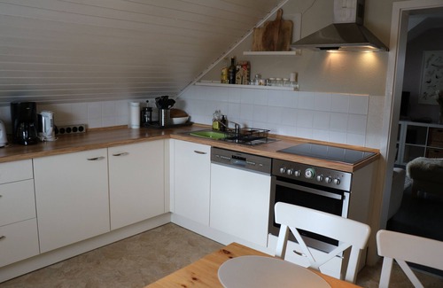 Schotten Apartment | Scenic 'Ferienwohnung Mandelblüte' with Mountain View & Wi-Fi