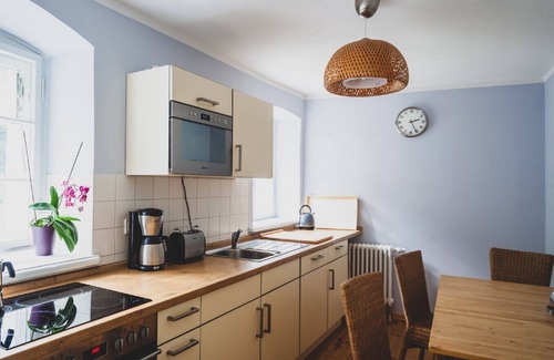 Dahlem Apartment | Exceptional Apartment 'Ferienwohnung Jagdschloss Grunewald'