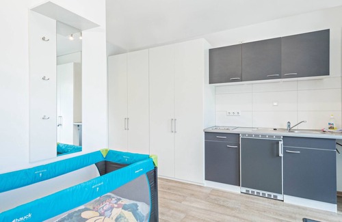 Reutin Apartment | Serene Apartment “Ferienwohnung Eyrich EG” by Lake Constance