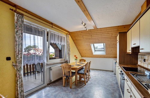 Wiesau Apartment | Apartment 'Ferienwohnung Bächer' with Shared Garden, Balcony and Wi-Fi