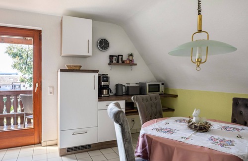 Sexau Apartment | Inviting Apartment 'Ferienwohnung Trixi' with Balcony & Wi-Fi