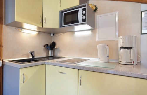 Wieck auf dem Darss Apartment | Cozy Apartment 'Fewo 32' with Private Terrace and Ocean View