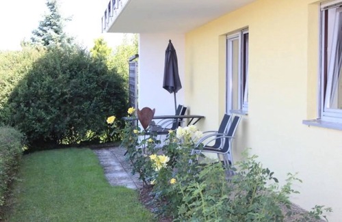 Lonsingen Apartment | Cozy Apartment 'Fewo Buck' with Private Terrace & Spa