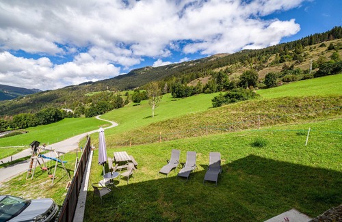 Laudes Apartment | Cozy Fichtenhof Enzian: Mountain Views & Shared Garden