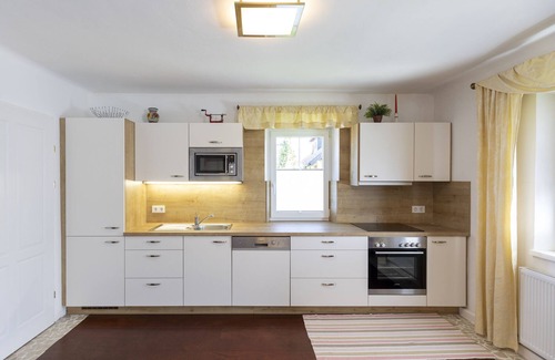 Taxham House | Perfect Getaway: Your Home Away from Home with Pool