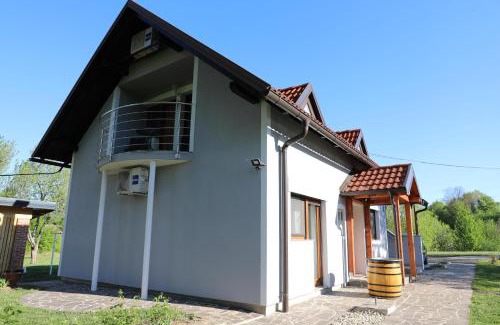 Smoljanac Apartment | Exceptional Apartment Filomena with Breakfast & Family-Friendly Perks