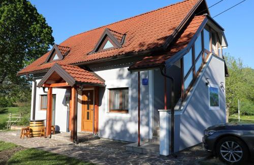 Smoljanac Apartment | Exceptional Apartment Filomena with Breakfast & Family-Friendly Perks