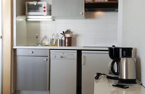 Andernos-les-Bains Apartment | Oceanfront Apartment in Andernos les Bains - Rated 9.2/10