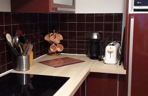 La Trinite-sur-Mer Apartment | Pet-Friendly Oceanfront Apartment in CARNAC - Rated 10/10