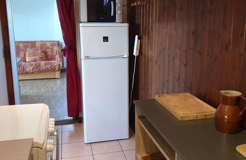 Armoy Apartment | Ideal 2-Room Apartment for Families with Ocean Views