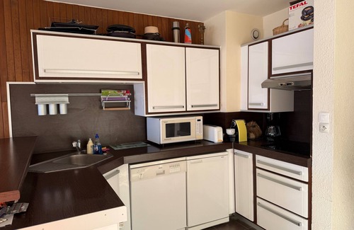 Cognet Apartment | Scenic Apartment in Alpe d'Huez, Guest Rated 9.8