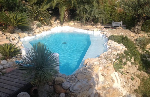 Carry-le-Rouet House | Oceanfront Apartment at Carry Le Rouet - Guest Rated 9.8
