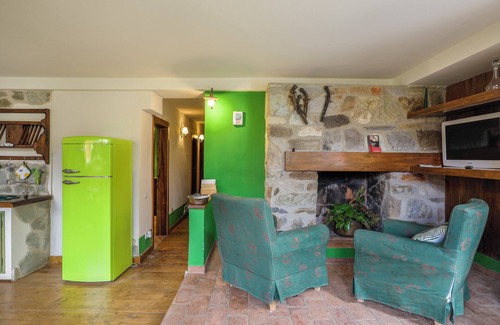 Capannori Villa | Top-Rated Ocean View Apartment - Capannori with Pool & Spa
