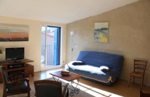 Collioure Apartment | Oceanfront Apartment in Collioure with Breakfast Included