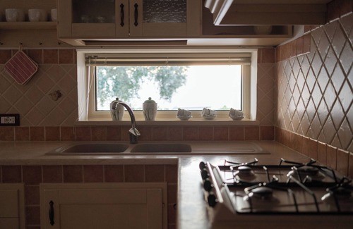 Corsano Apartment | Cozy Corsano Apartment with Oceanfront Views & Spa