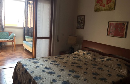 Santa Marinella Apartment | Oceanfront Santa Marinella Residence with Private Beach Access