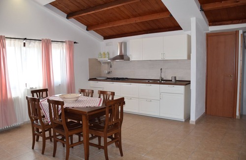 Mattinata Apartment | Pet-Friendly Apartment in Mattinata with Breakfast Included