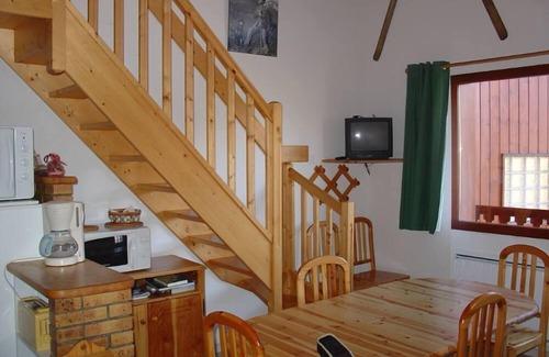 Valfrejus Apartment | Pet-Friendly Apartment in Modane with Spa and Hot Tub