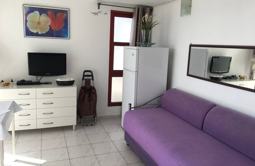 Netanya Apartment | Pet-Friendly Apartment with Ocean View in Netanya