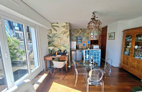 Arsenal Apartment | Top-Rated Apartment in Paris with Spa & Hot Tub Access