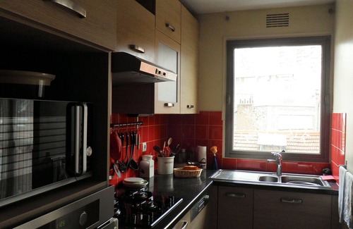 Belleville Apartment | Elegant Paris Apartment with Spa & Breakfast Included